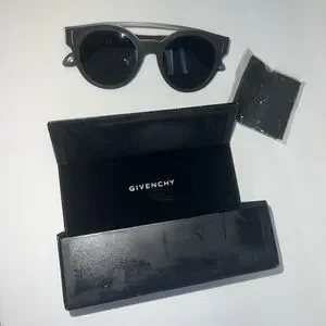 Givenchy | Accessories | Givenchy Black Sunglasses With Case  display picture 1